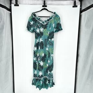 Vintage MD Fashion Green and White Ruffled Long Hawaiian Dress - Size L